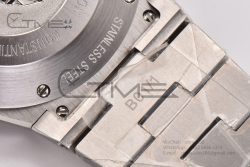 Overseas  47040 SS MKF 1:1 Best Edition White Textured Dial on SS Bracelet MIYOTA9015 - Image 25