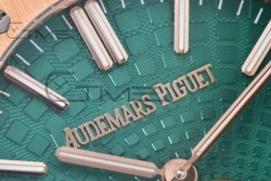 Royal Oak 2018 SIHH RG Tourbillon R8F Green Sunburst Tapisserie Dial on RG Bracelet Flying Tourb - Image 8