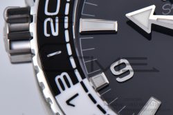 Planet Ocean 600M 'Tai Chi' GMT 43.5mm VSF 1:1 Best Edition Black/White Ceramic Bezel and Dial on SS Bracelet A8906 Super Clone - Image 12