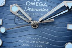 Seamaster 300 SS VSF 1:1 Best Edition Gradient Blue Dial on SS Bracelet A8808 - Image 9